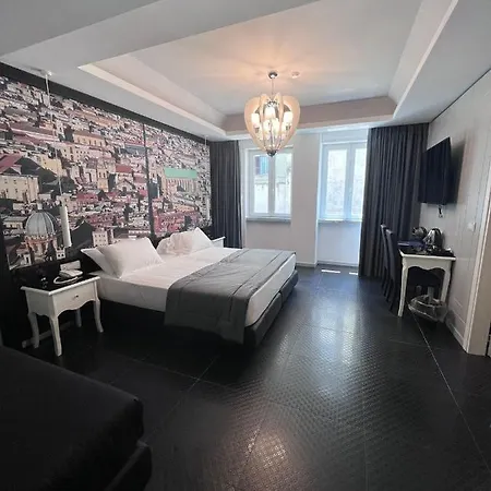 Partenope Luxury
